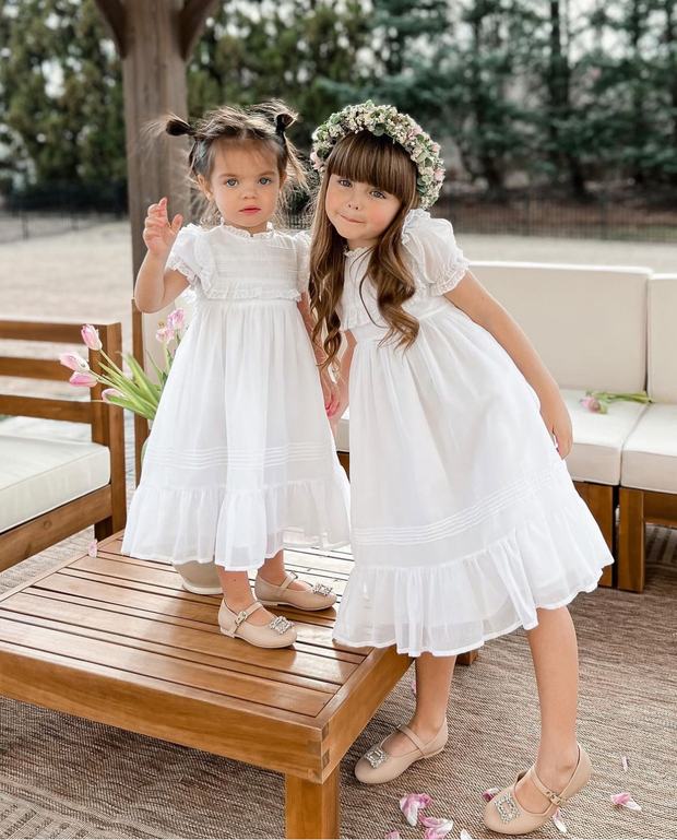 Luxury beige leather flats for girls, Italian-made kids ballerina shoes