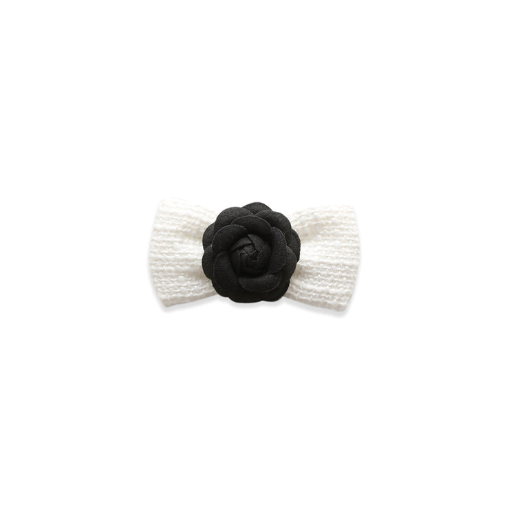 Fermaglio per capelli con fiocco di camelia